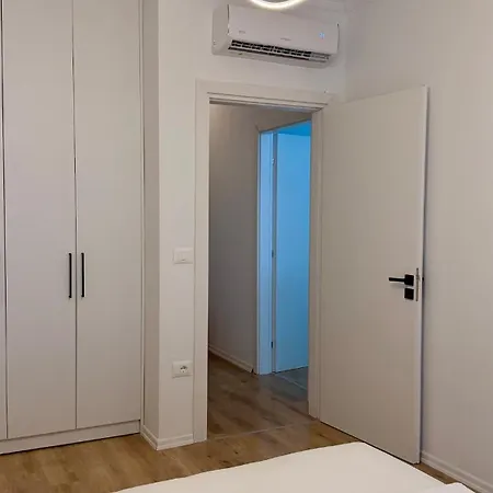 Love Tirana Apartment Appartement *