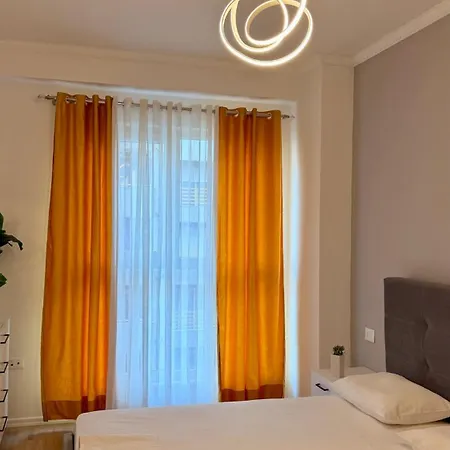 Love Tirana Apartment Appartement *